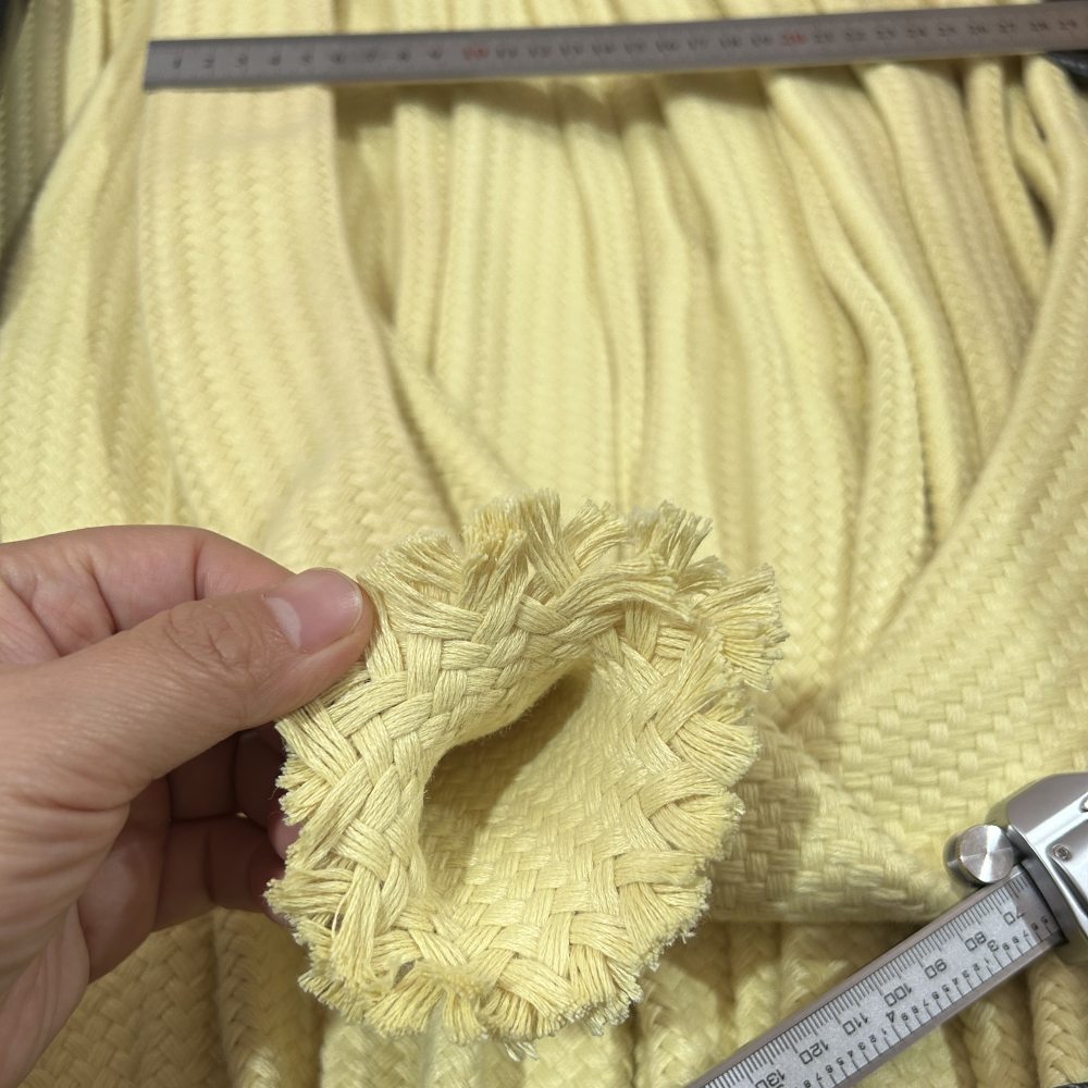 Örgülü Aramid Kılıf: Endüstriyel Hortumlar için Üstün Isı ve Aşınma Koruması